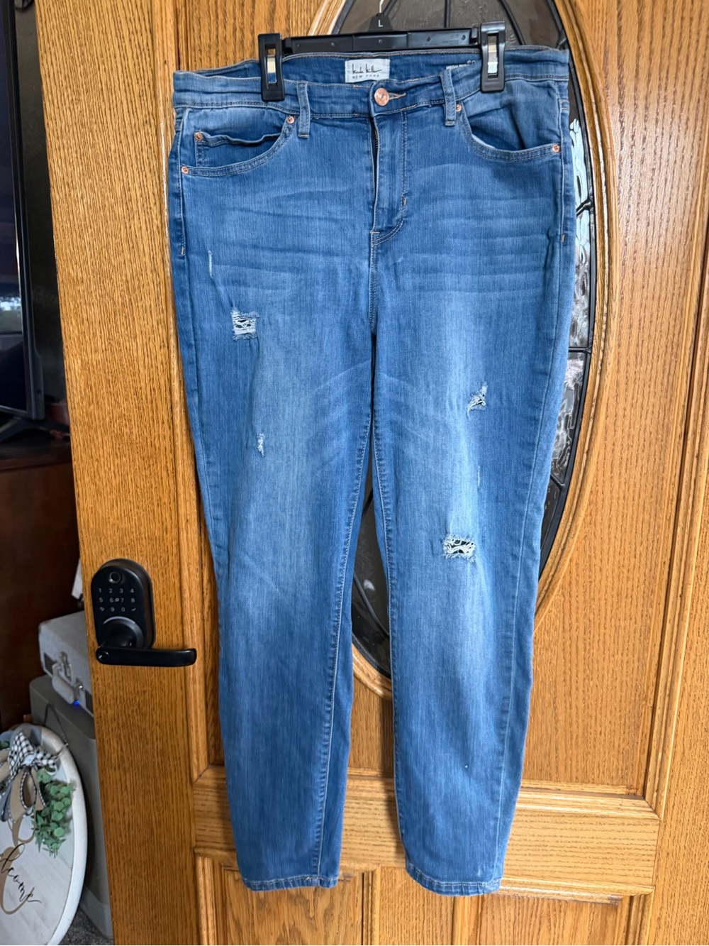 Women’s Blue Distressed Jeans - Unknown Brand